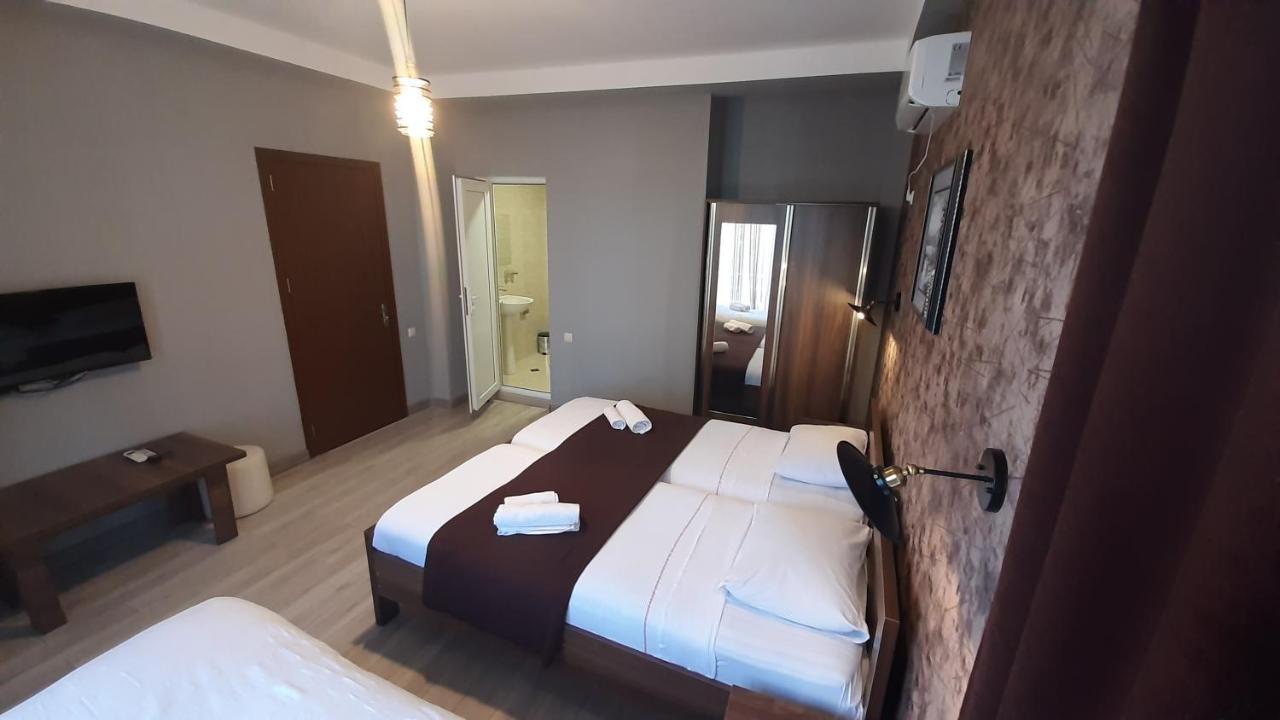 Hotel Balu Kobuleti Esterno foto
