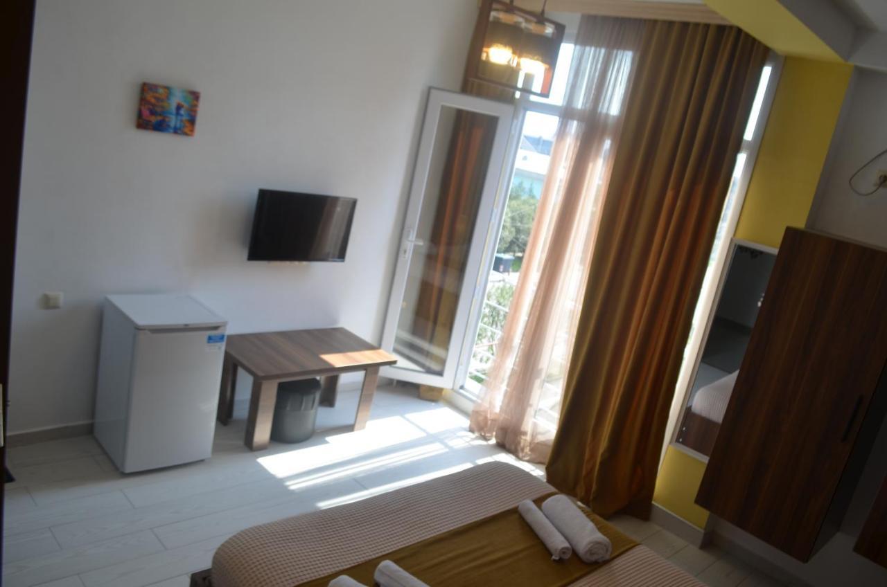 Hotel Balu Kobuleti Esterno foto
