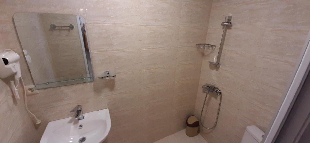 Hotel Balu Kobuleti Esterno foto